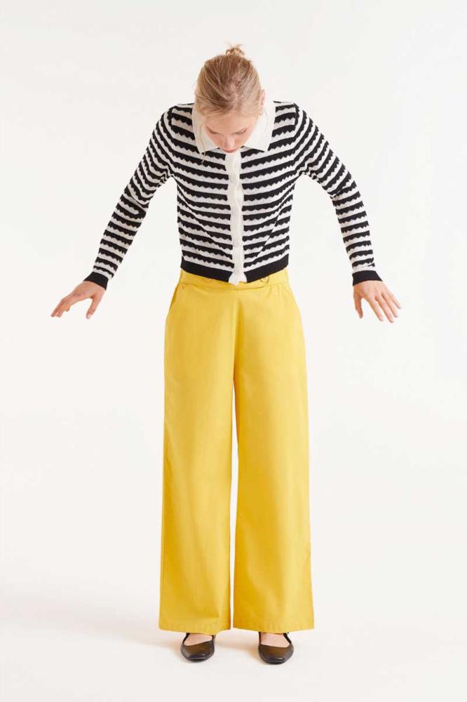 PANTALON RECTO BOTONES AMARILLO