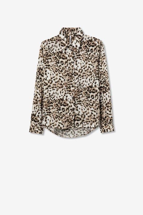 Camisa con estampado de leopardo, manga larga y cuello de solapa